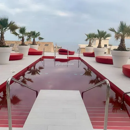 Atico Con Vistas Impresionantes